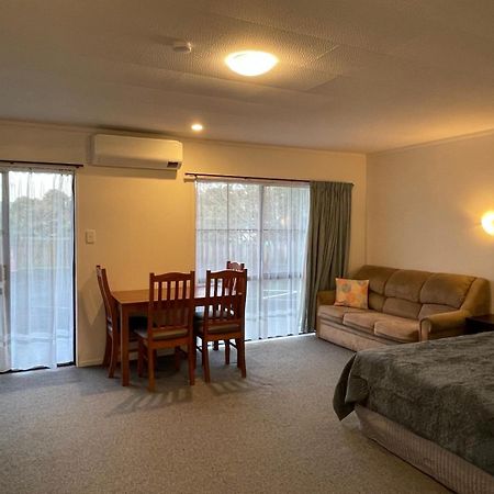 Cherry Court Motor Lodge Whangarei Esterno foto