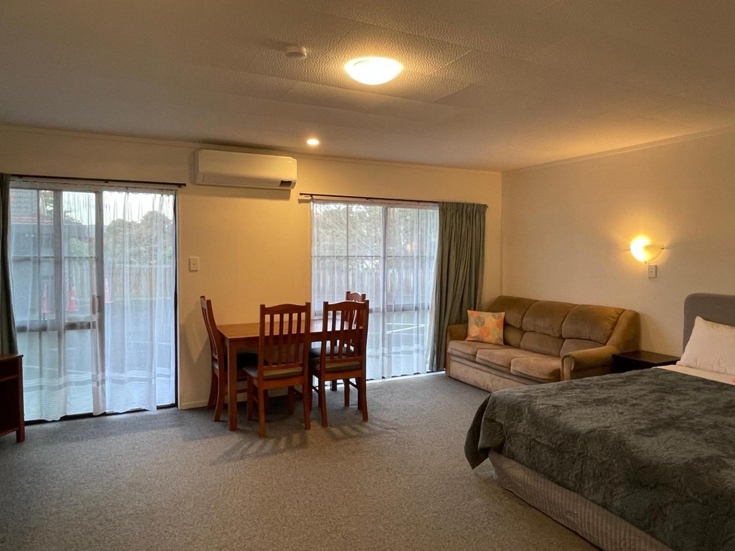 Cherry Court Motor Lodge Whangarei Esterno foto